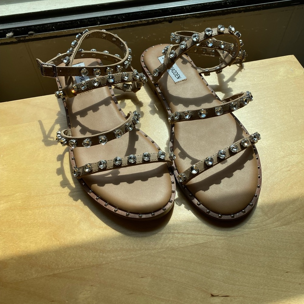 Steve Madden Travel R Sandal size 8